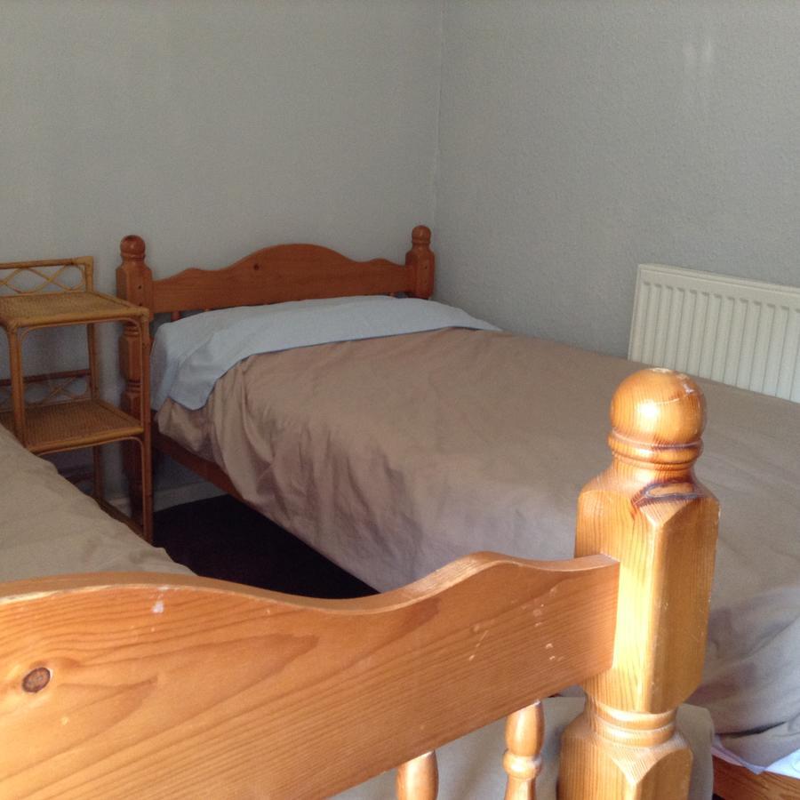 Pantyrathro International Hostel Carmarthen Extérieur photo
